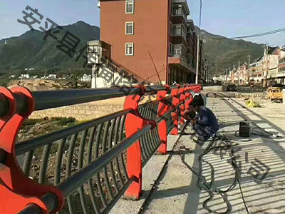 惠州不锈钢复合管护栏